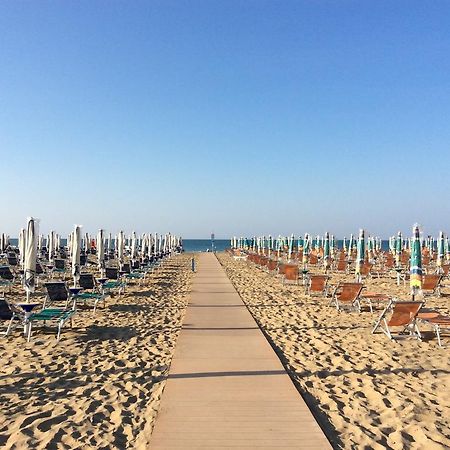 Appartamenti Nasse Bibione Esterno foto